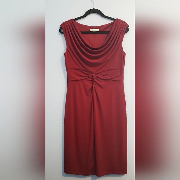 Cleo Dress in Magenta - Picture 1 of 3